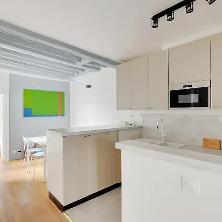 Apartment Turenne - Voges Luxury Paris